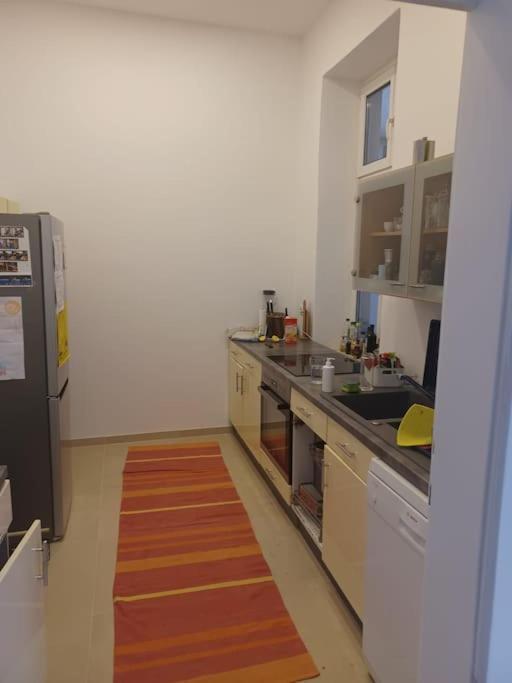 Sehr Zentral Gelegen Apartment Viena Exterior foto